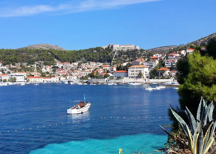 With Wifi Hvar - 11630