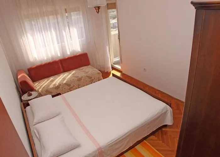 Apartamento With Wifi Hvar - 11630